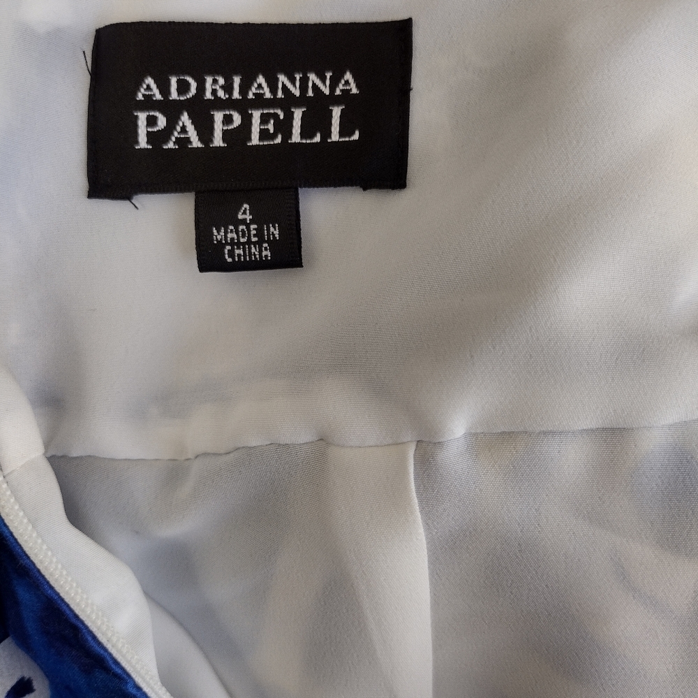 Dress - Picture 7 of 7
